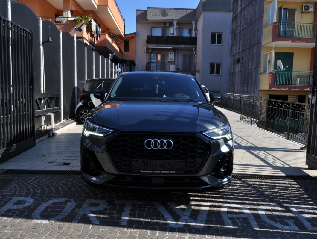 AUDI Q3 35 T..