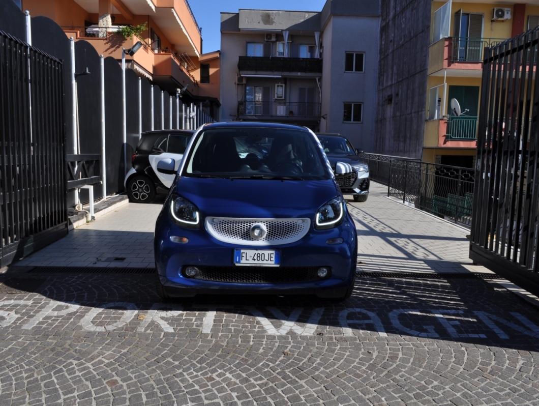 SMART FORTWO..